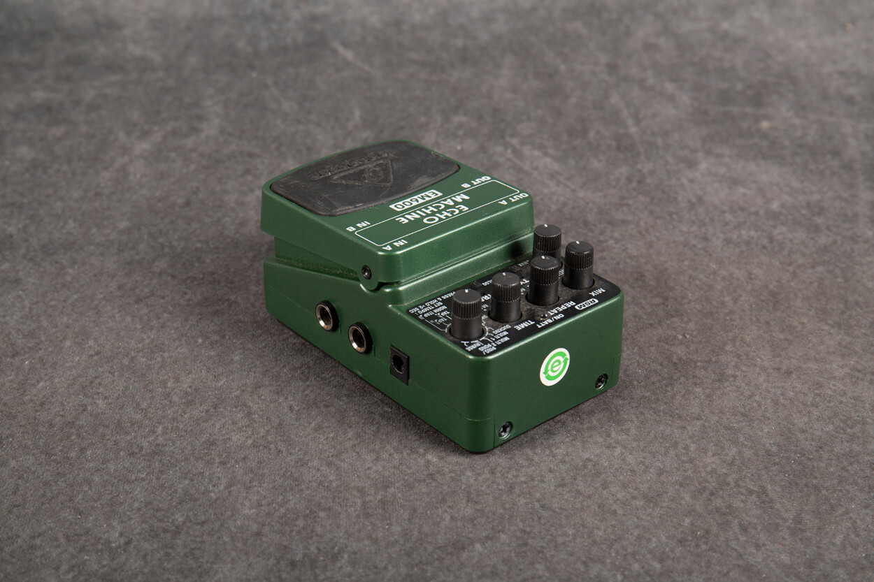 【完動美品】Behringer EM600 Echo Machine Behringer Echo Machine EM600 2nd Hand | Rich Tone Music