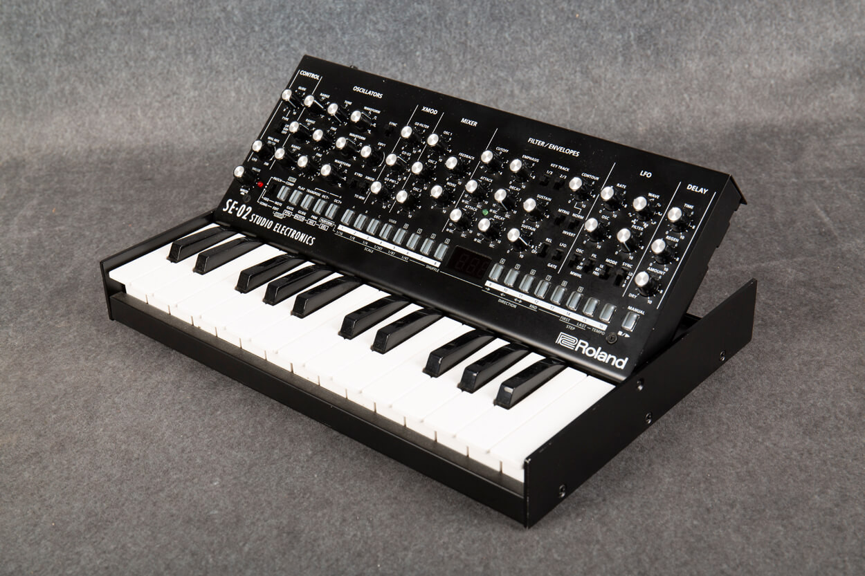 Roland SE-02 + K-25M カテゴリー 【公式通販】