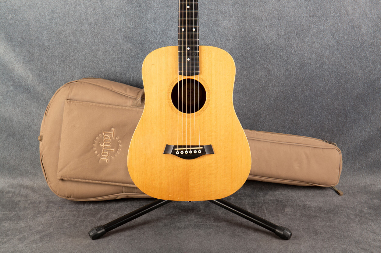 Taylor Baby Taylor 305-GB Natural 2nd Hand | Rich Tone Music