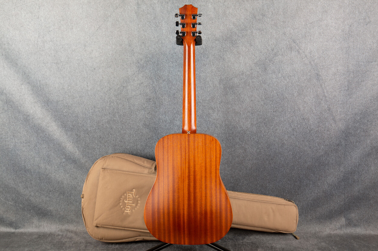 Taylor Baby Taylor 305-GB Natural 2nd Hand | Rich Tone Music