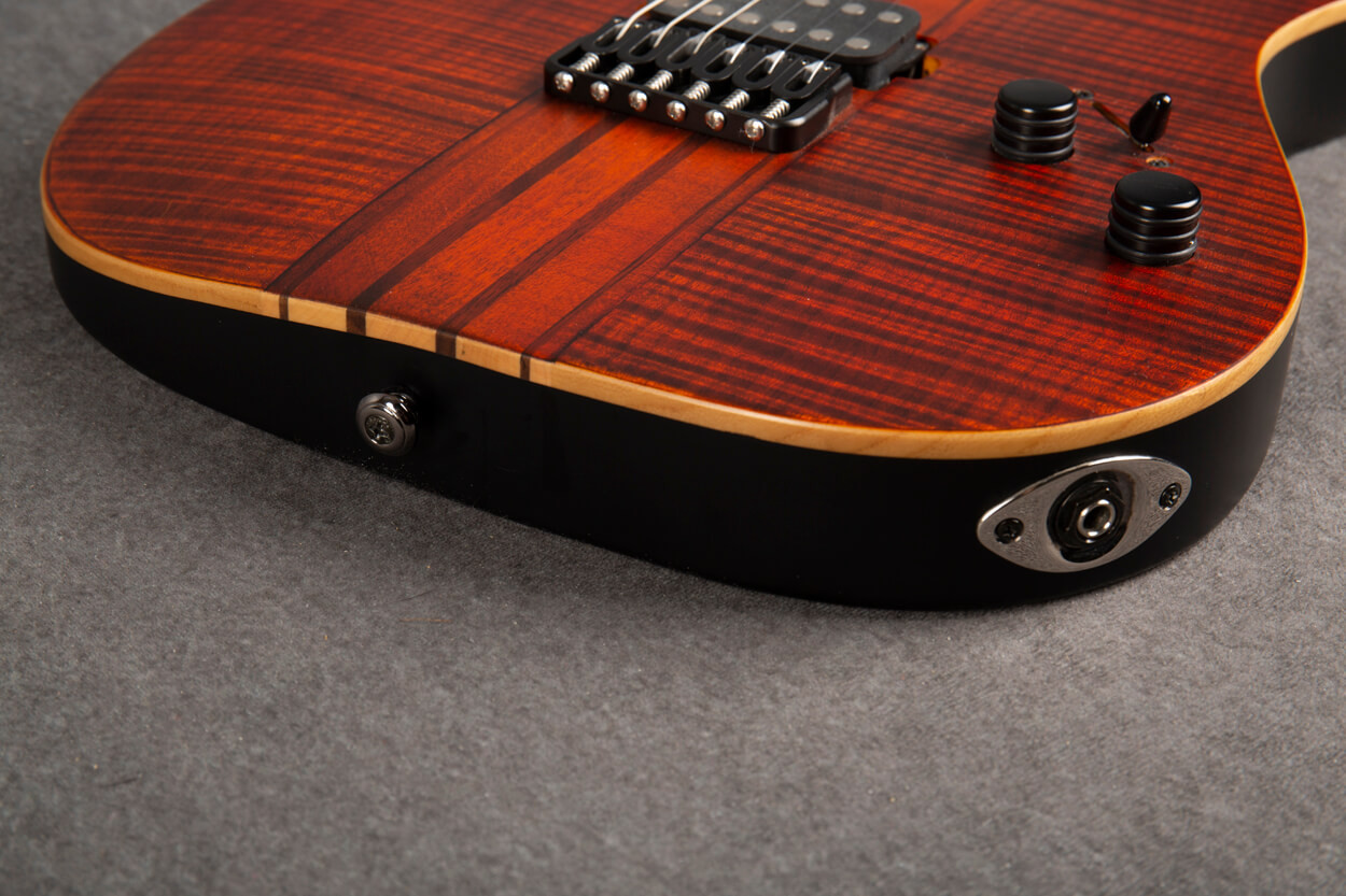 Schecter Banshee Elite-6 Cat's Eye Pearl 2nd Hand | Rich Tone Music