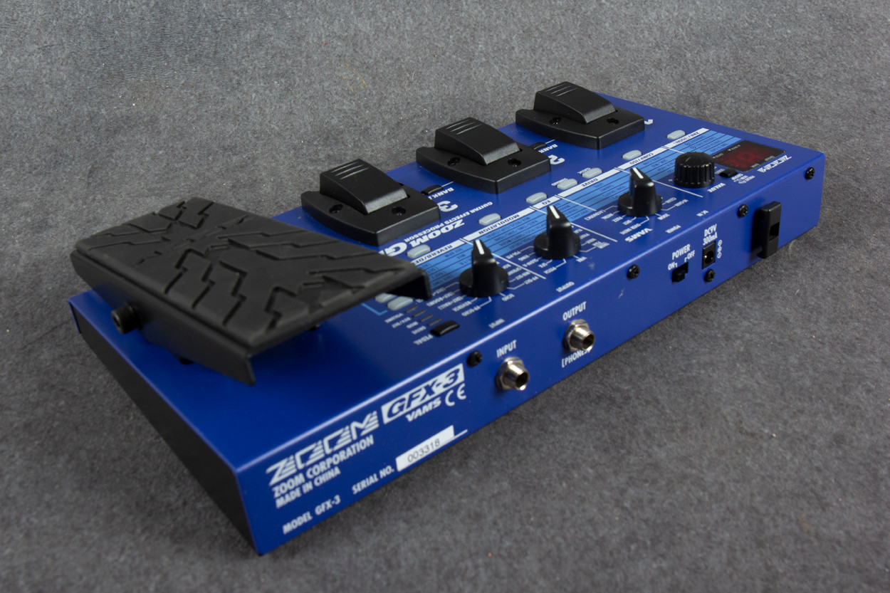Zoom GFX-3 Guitar Effects Processor 2nd Hand | Rich Tone Music