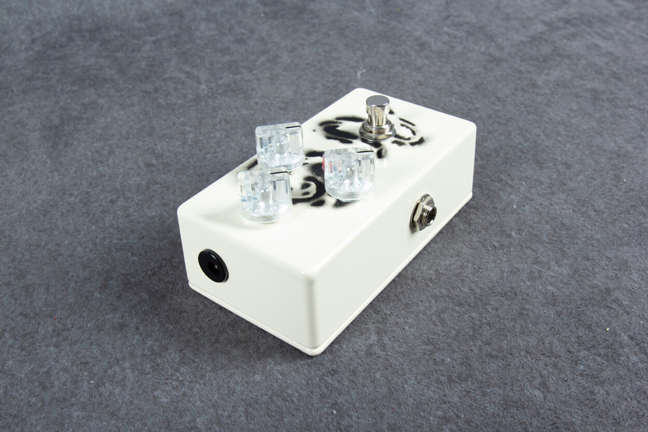 Lovepedal White Dragon Fuzz 2nd Hand | Rich Tone Music