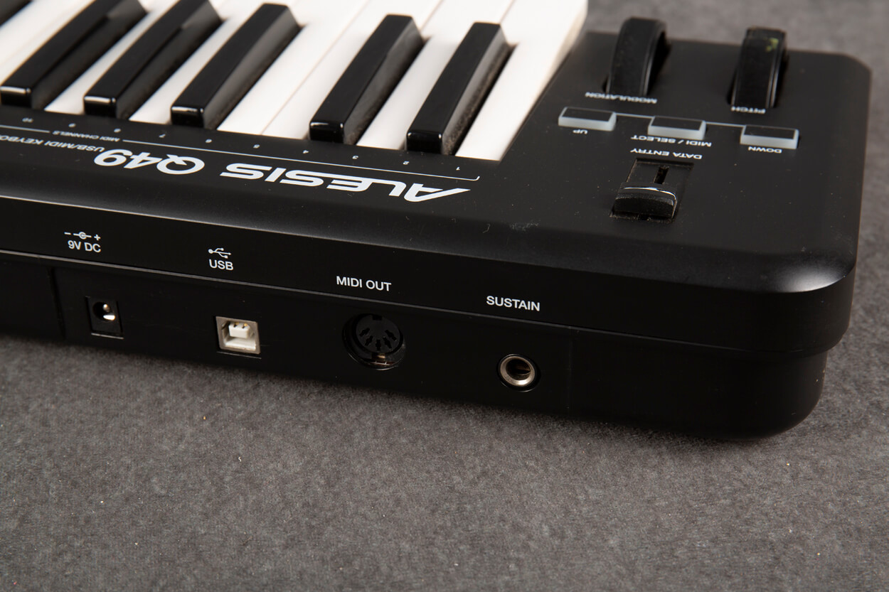 Alesis Q49 USB Midi Keyboard Controller 2nd Hand | Rich Tone Music