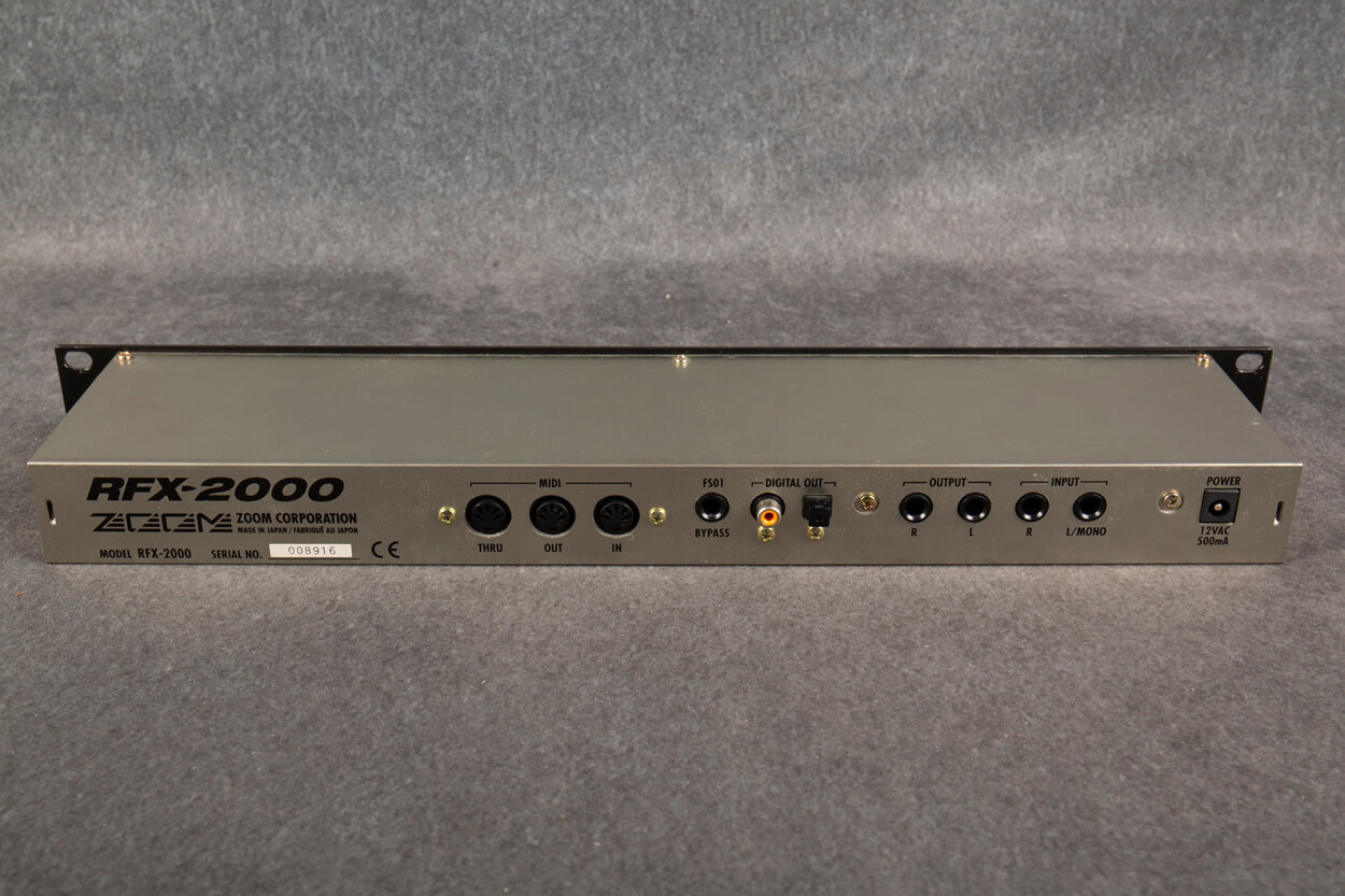 ZOOM RFX-2000　美品　送料込み（希少品） Zoom RFX-2000 Reverb & | Digital Effects Multi ZOOM Processor