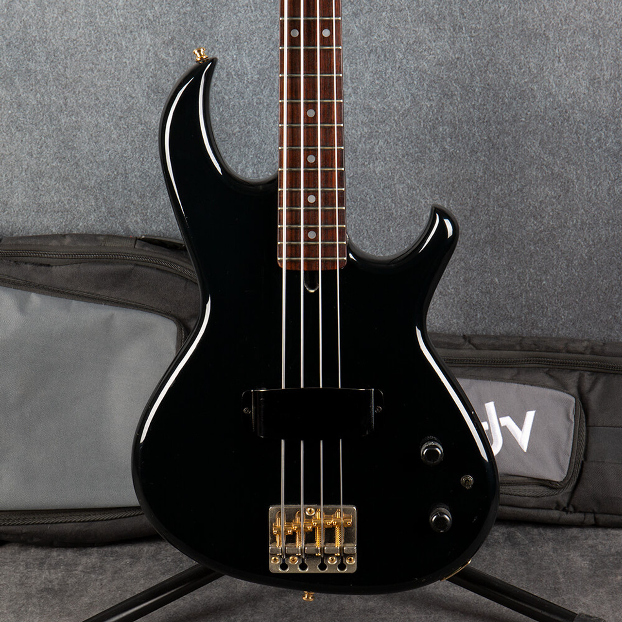 Aria Pro II RSB Deluxe I Bass Black 2nd Hand | Rich Tone Music