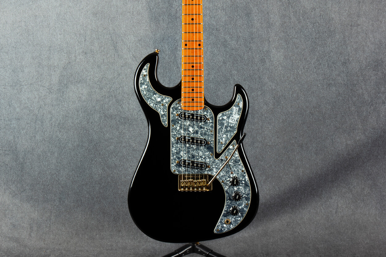 ギター Burns LONDON marquee club series Burns Marquee Club Series Guitar Black 2nd Hand | Rich Tone Music