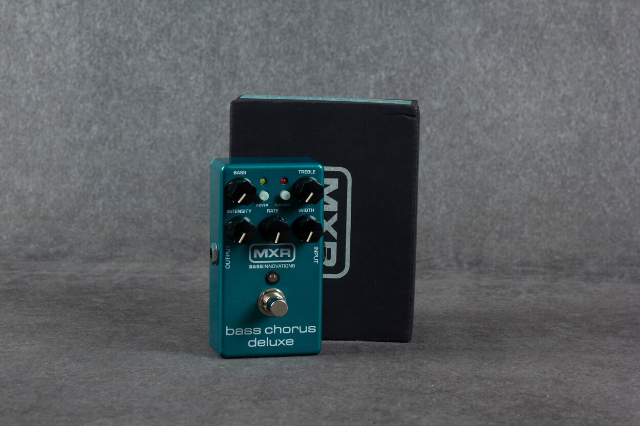 MXR M83 Bass Chorus Deluxe MXR M83 Bass Chorus Deluxe 2nd Hand