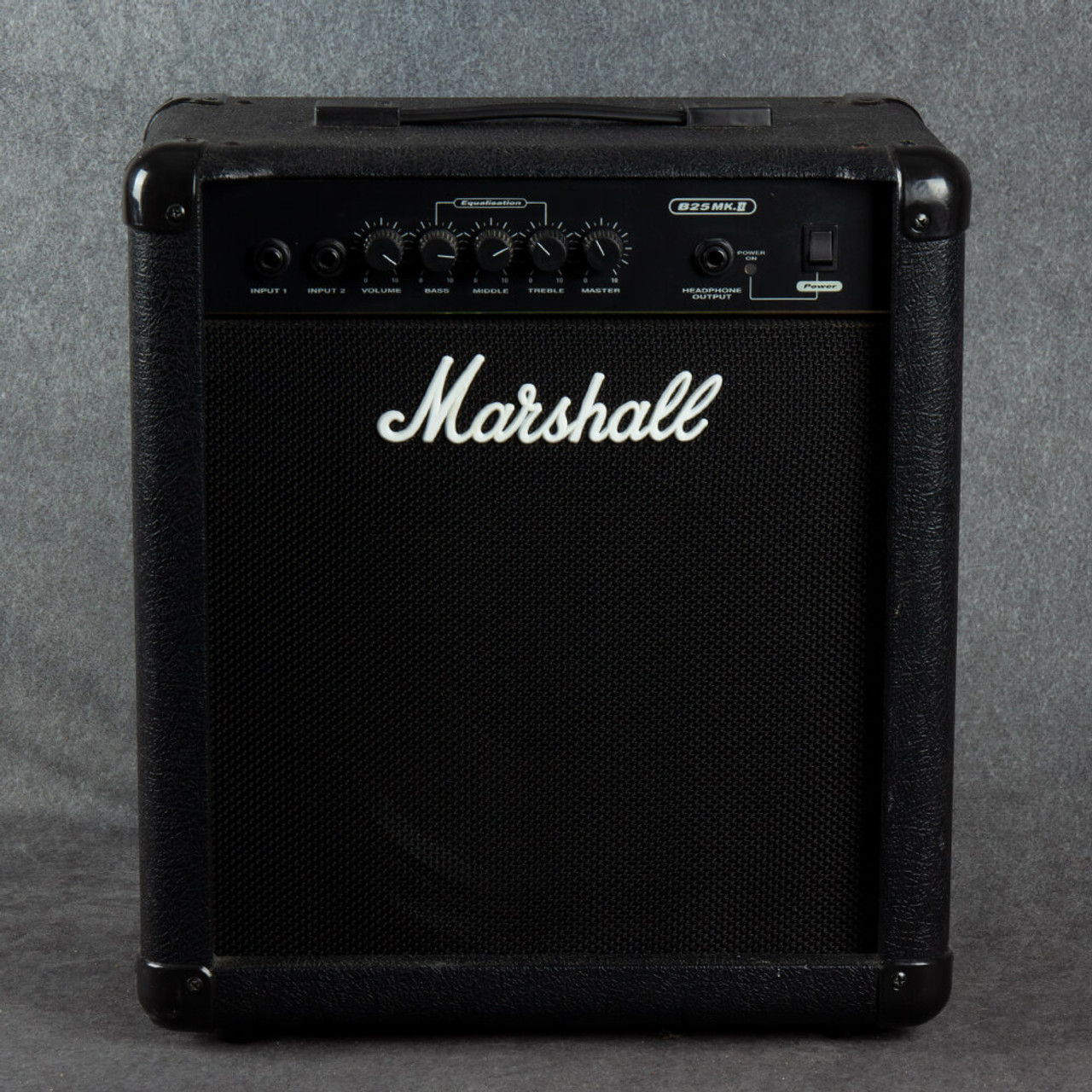 Marshall B25 MK2 ベースアンプ - ベース