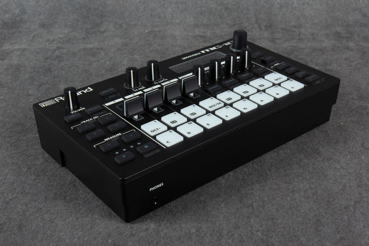 Roland MC 101 Grrovebox 2nd Hand | Rich Tone Music