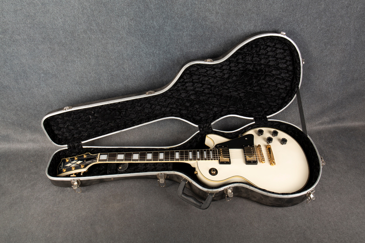 Tokai LC-60 Single Cut Made in Japan White 2nd Hand | Rich Tone Music