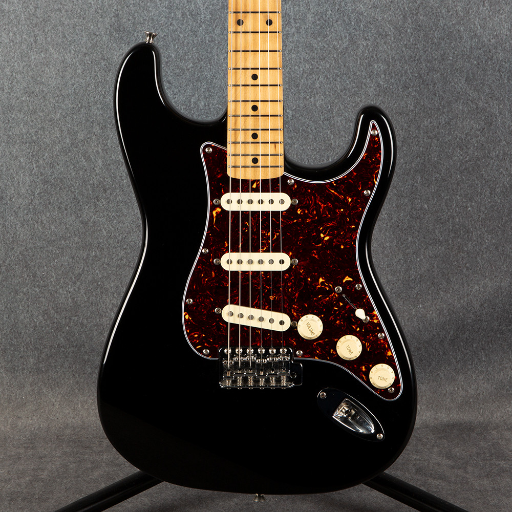 Fender Made In Japan Stratocaster 1994 Black 2nd Hand | Rich Tone