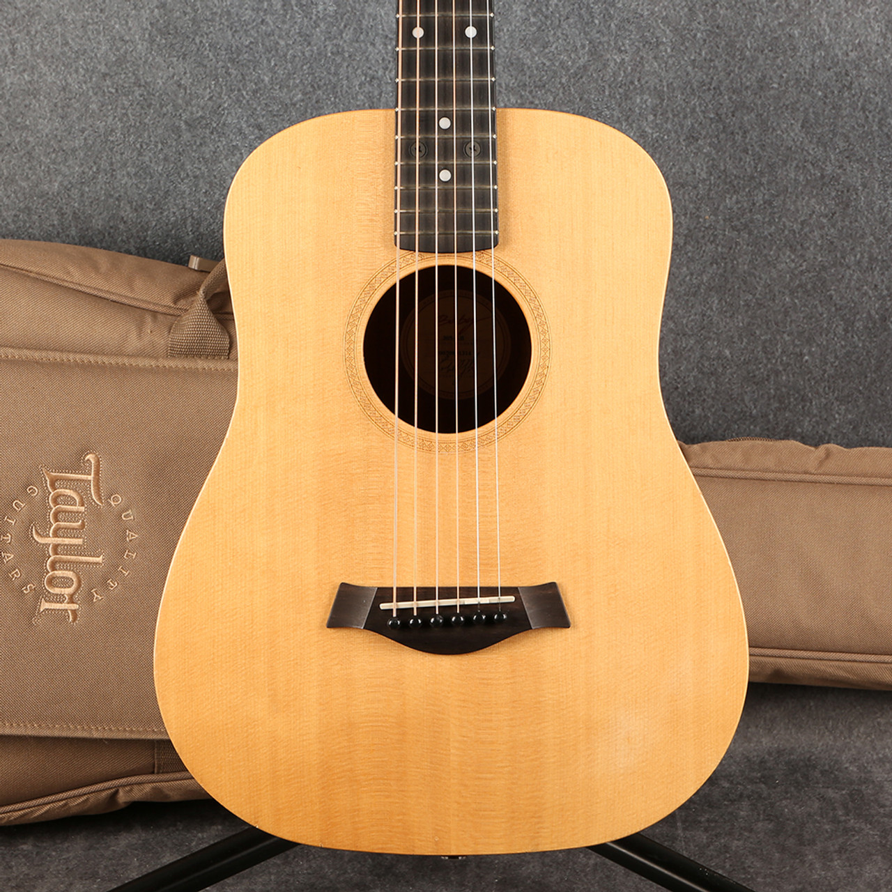 Taylor Baby Taylor 305-GB Natural 2nd Hand | Rich Tone Music