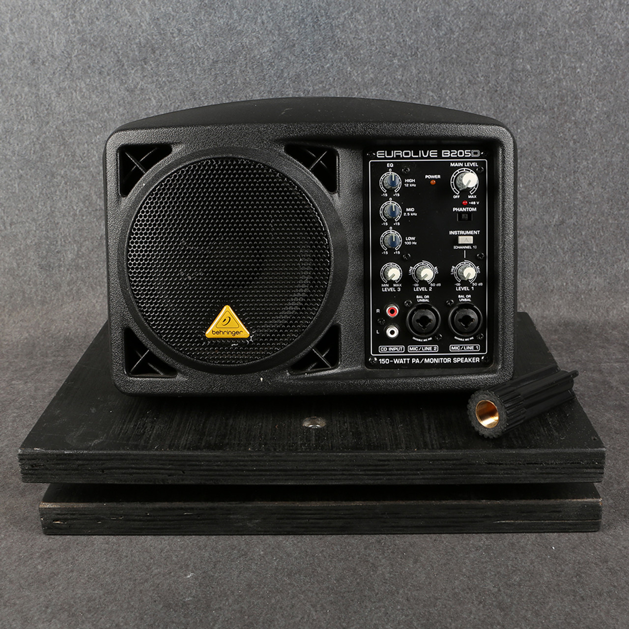 Behringer Eurolive B205D Active Monitor - 2nd Hand