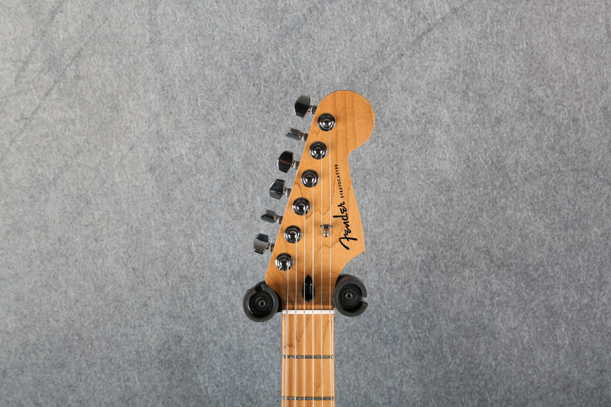 Fender Limited Edition Player Plus Stratocaster HSS Black 2nd Hand