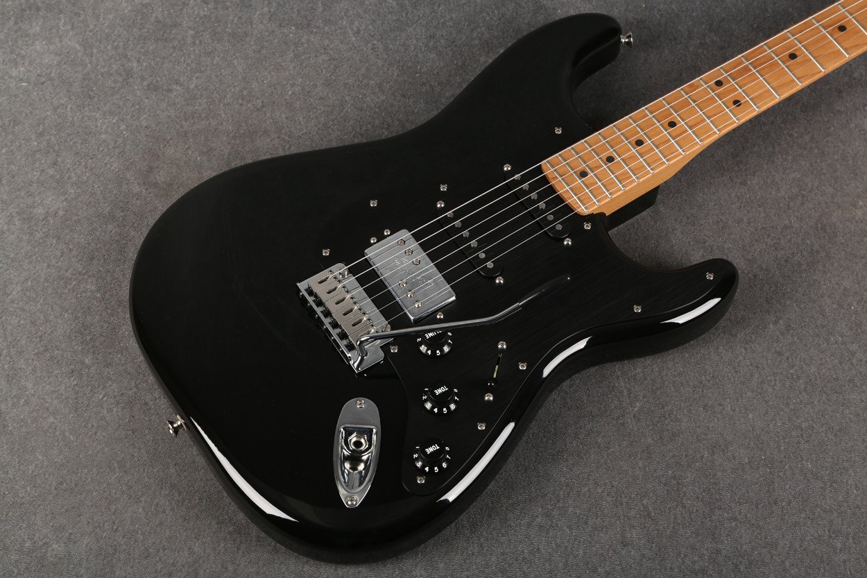 Fender Limited Edition Player Plus Stratocaster HSS Black 2nd Hand