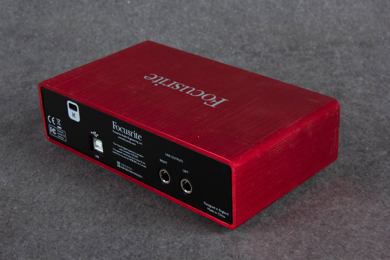 Focusrite Scarlett 2i2 2nd Gen Audio Interface 2nd Hand | Rich