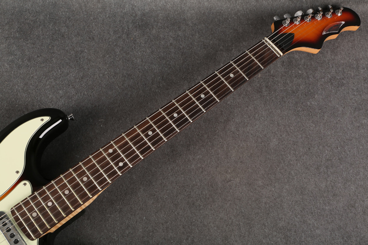 Burns Cobra Electric Guitar 3 Tone Sunburst 2nd Hand | Rich Tone Music