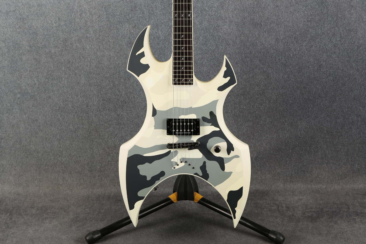 DJ CAM QUARTET THE ESSENTIAL LP 600枚限定 ESP Ltd JH-600 CTM Jeff Hanneman Signature, Black | Live Louder