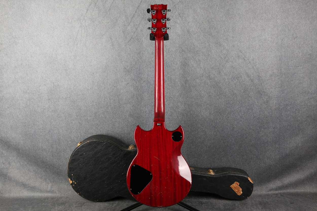 【モンさん専用】Yamaha SG700 エレキギター サンバースト Yamaha SG700 1976 Cherry Sunburst 2nd Hand | Rich Tone Music