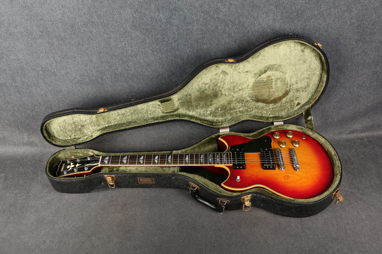 Yamaha SG700 1976 Cherry Sunburst 2nd Hand | Rich Tone Music