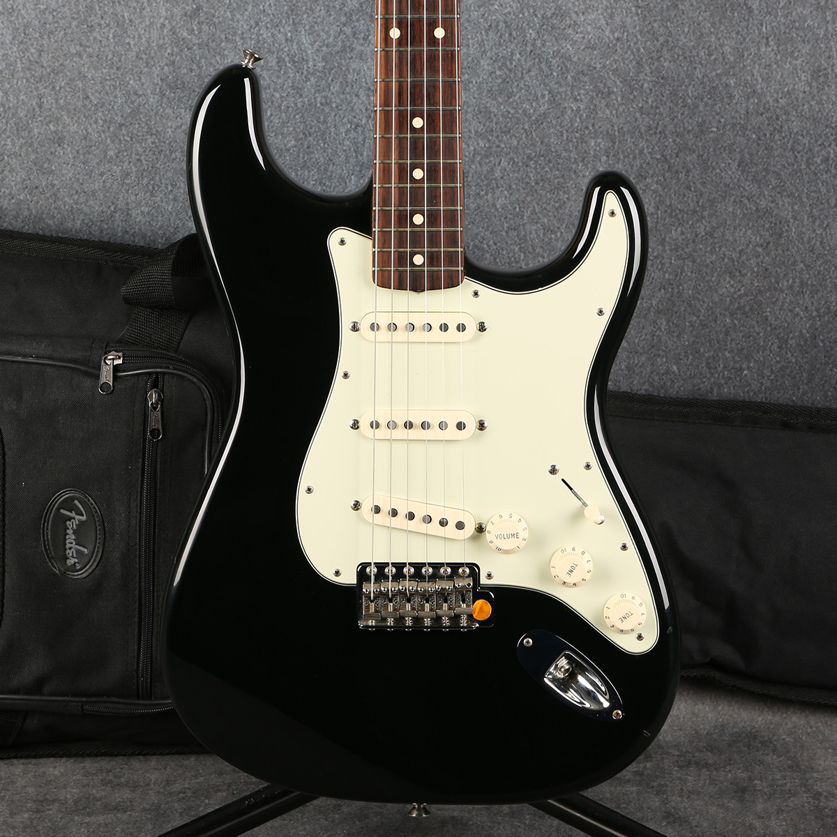fender mexico classic 60's ストラト　レリック fender mexico classic 60's ストラトレリック