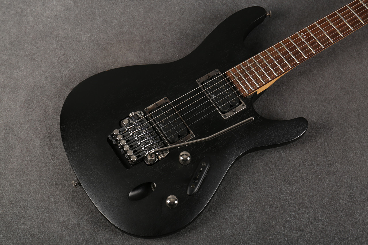 ギター Ibanez S320 Ibanez S320 Standard | Reverb Canada