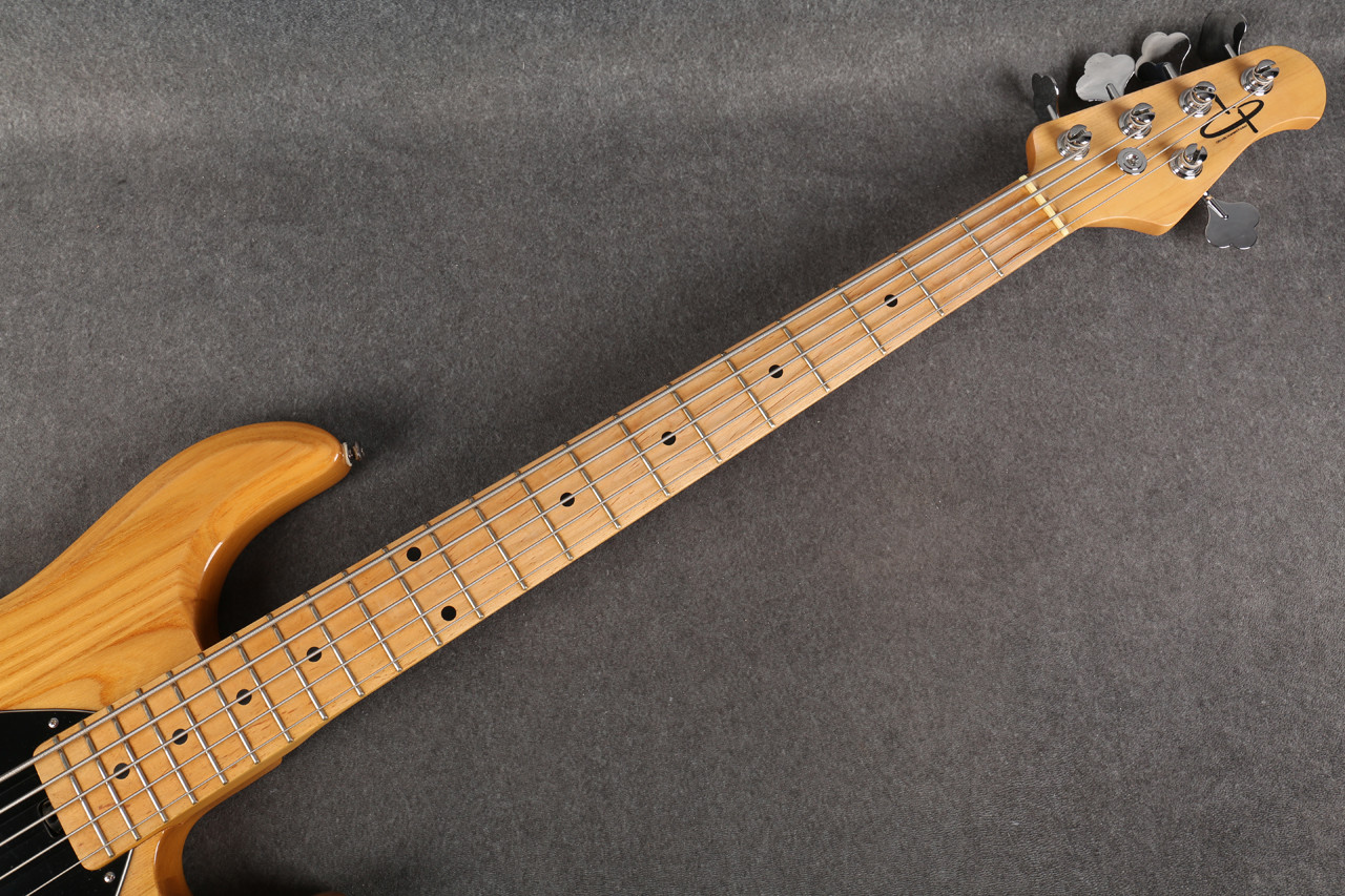 OLP by Ernie Ball Music Man StingRay MM3 5 String Bass 2nd Hand