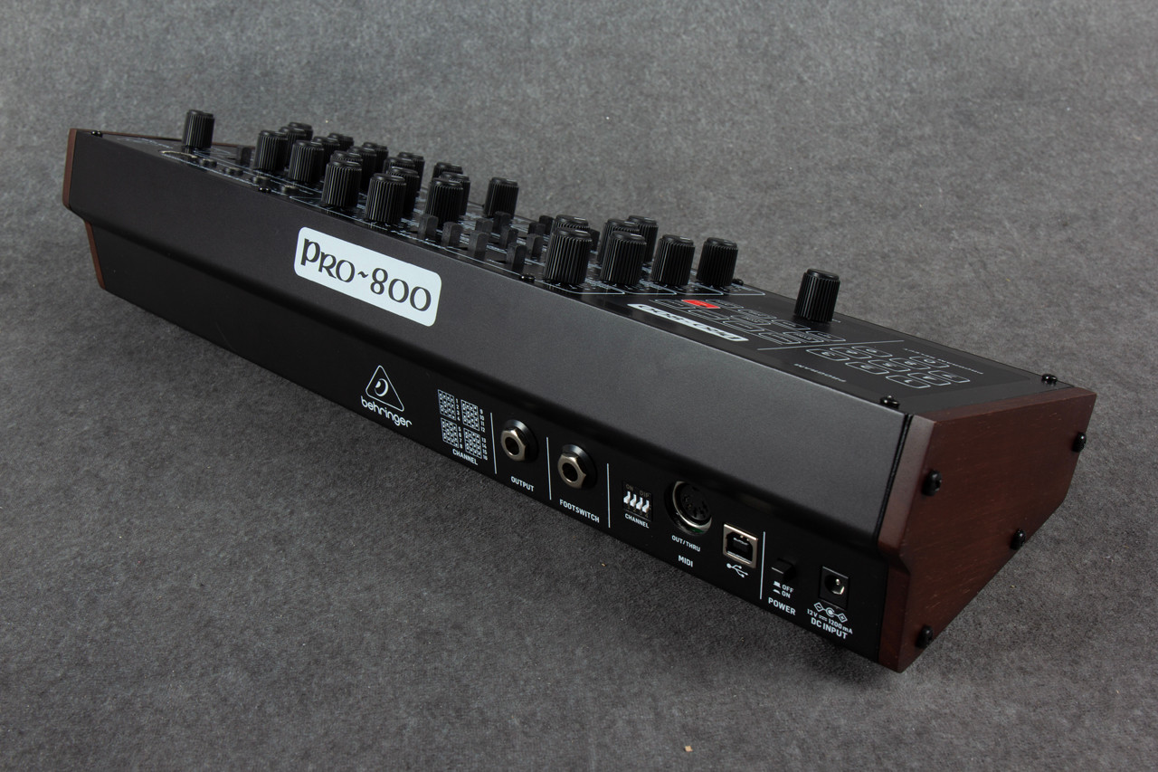 Behringer PRO-800 Classic Analog Synth 2nd Hand | Rich Tone Music