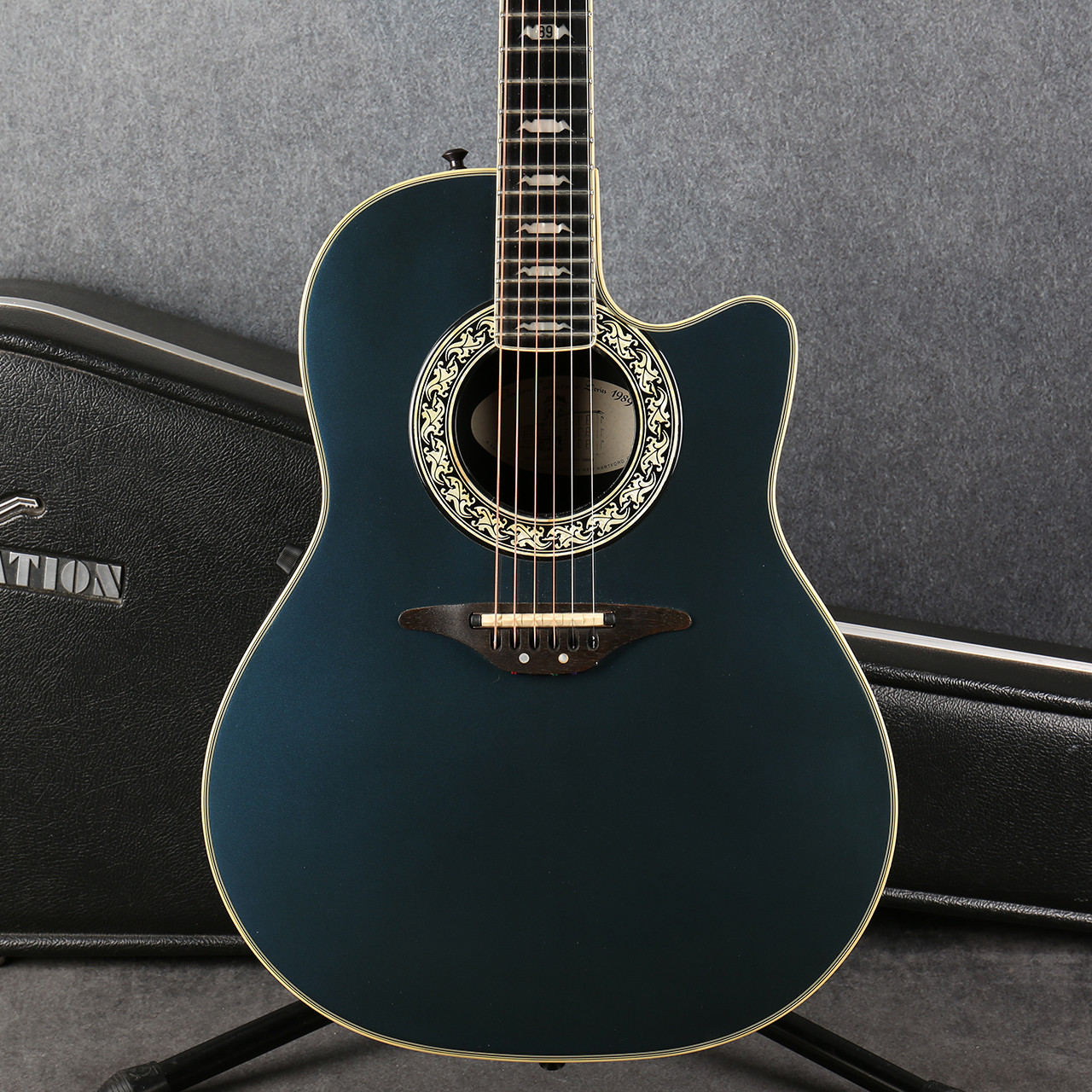 Ovation USA Collectors Series 89 1989-8 Blue Pearl 2nd Hand