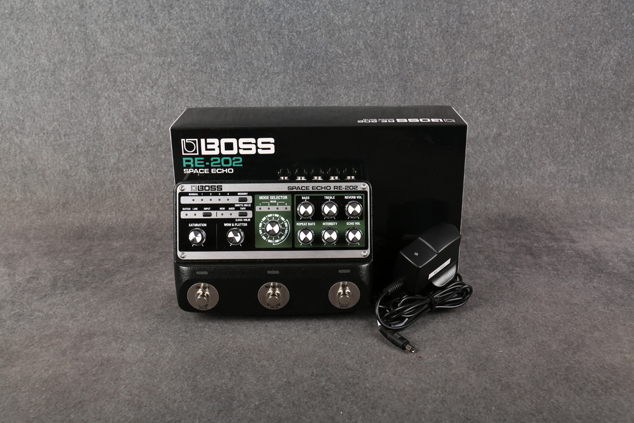 Boss RE-202 Space Echo Delay Pedal 2nd Hand | Rich Tone Music