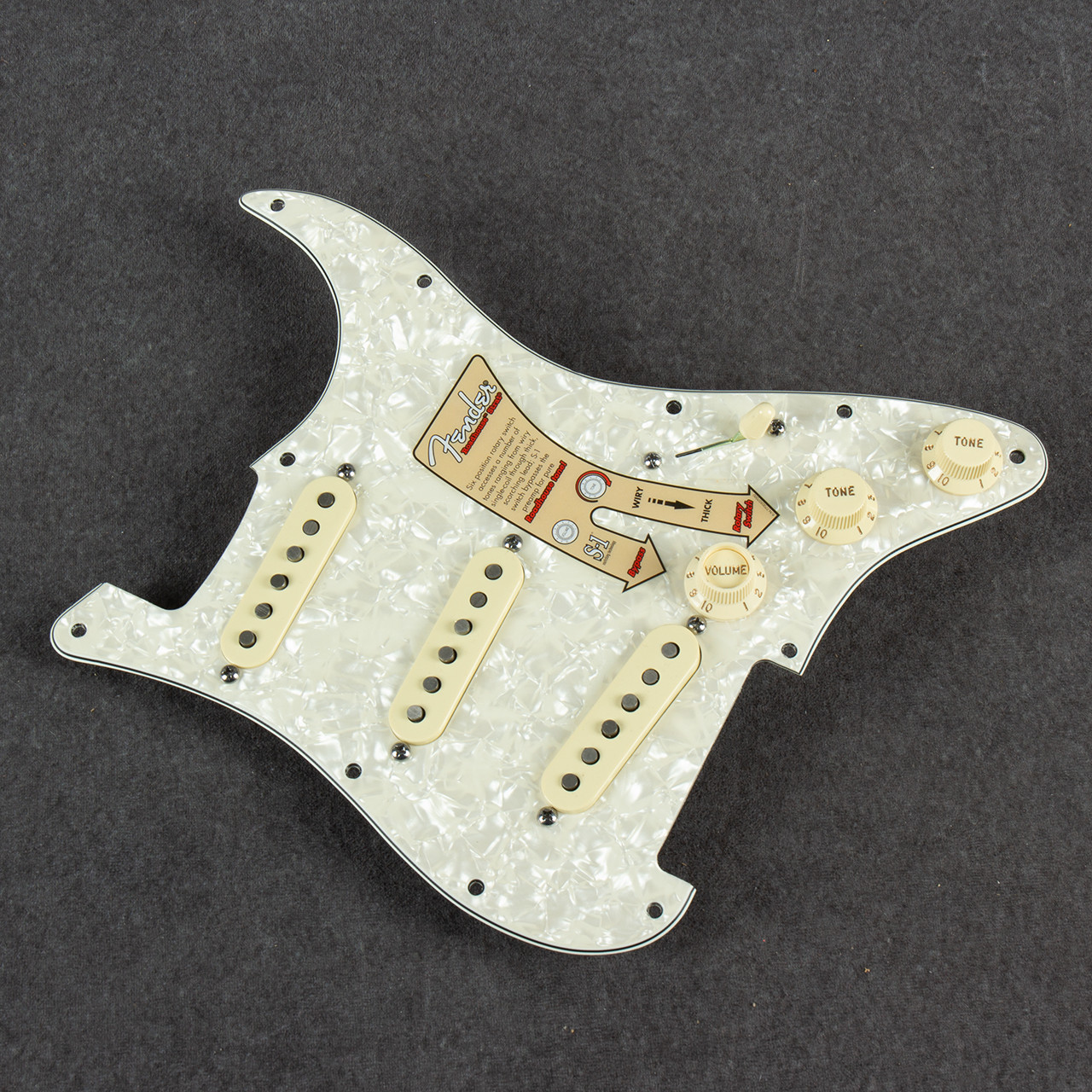 Fender Roadhouse Stratocaster Loaded Pickguard 2nd Hand Rich Tone Music