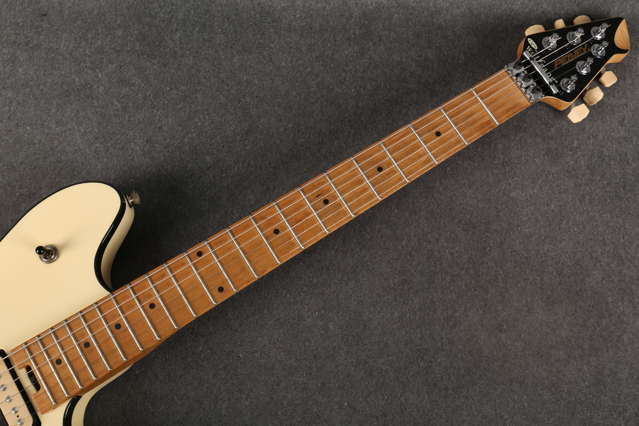 Peavey EVH Wolfgang Standard USA Vintage White 2nd Hand | Rich