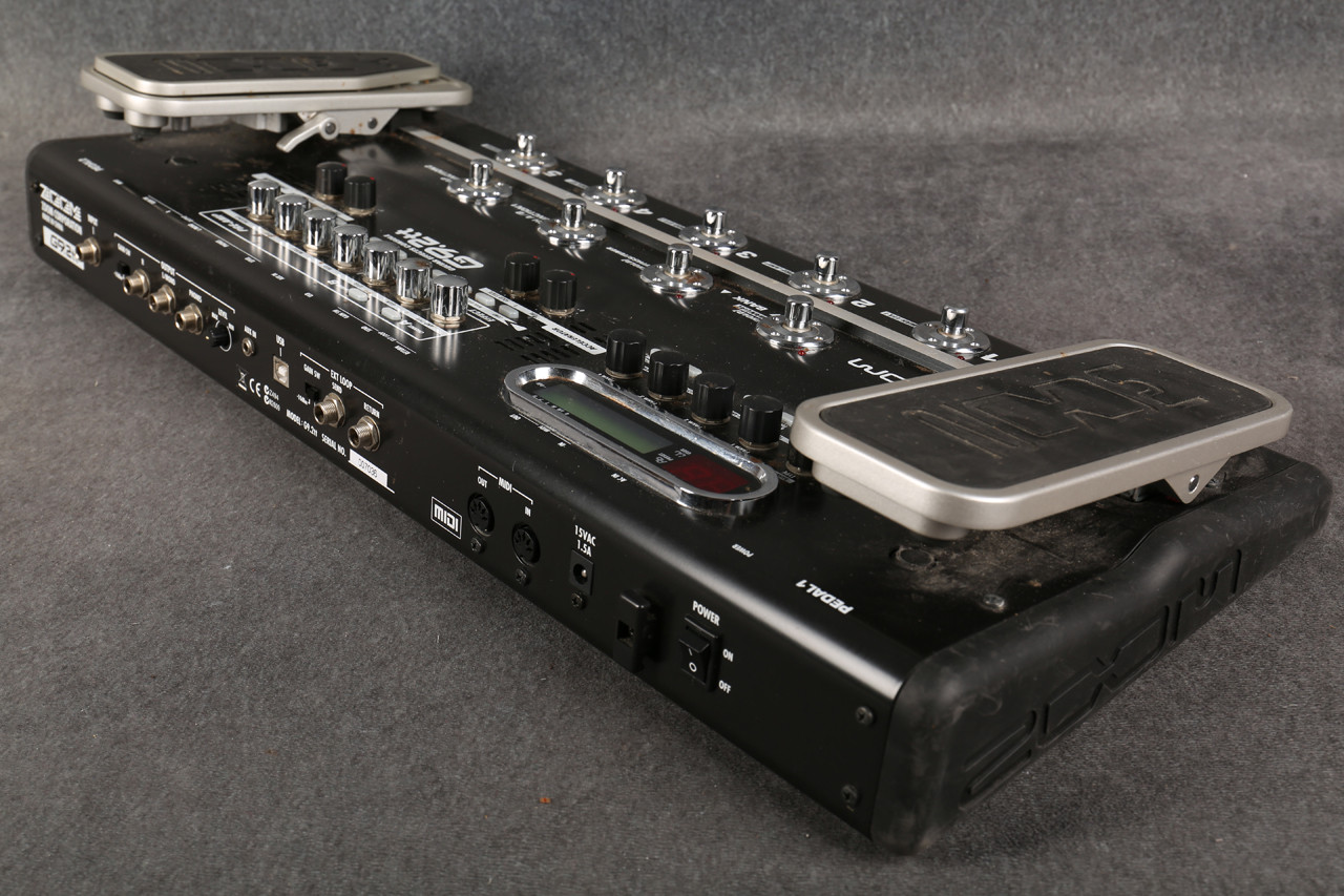 Zoom G9.2tt Twin Tube Guitar Effects Console Power Supply 2nd Hand