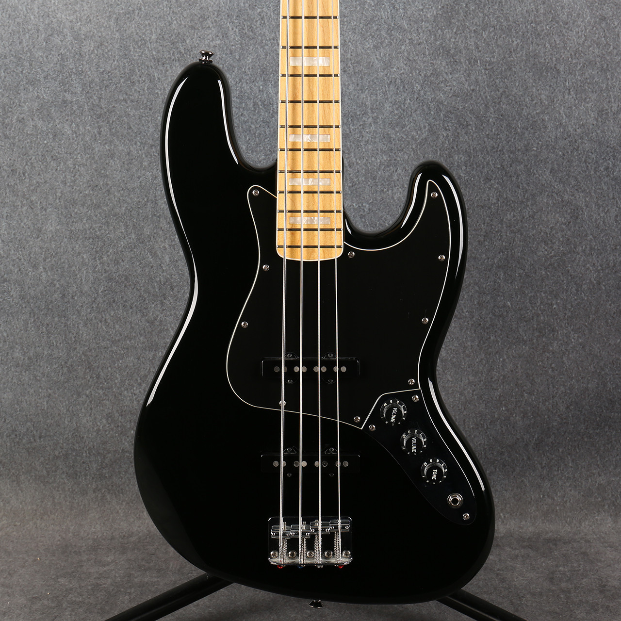 Squier Vintage Modified 77 Jazz Bass Black 2nd Hand | Rich Tone Music