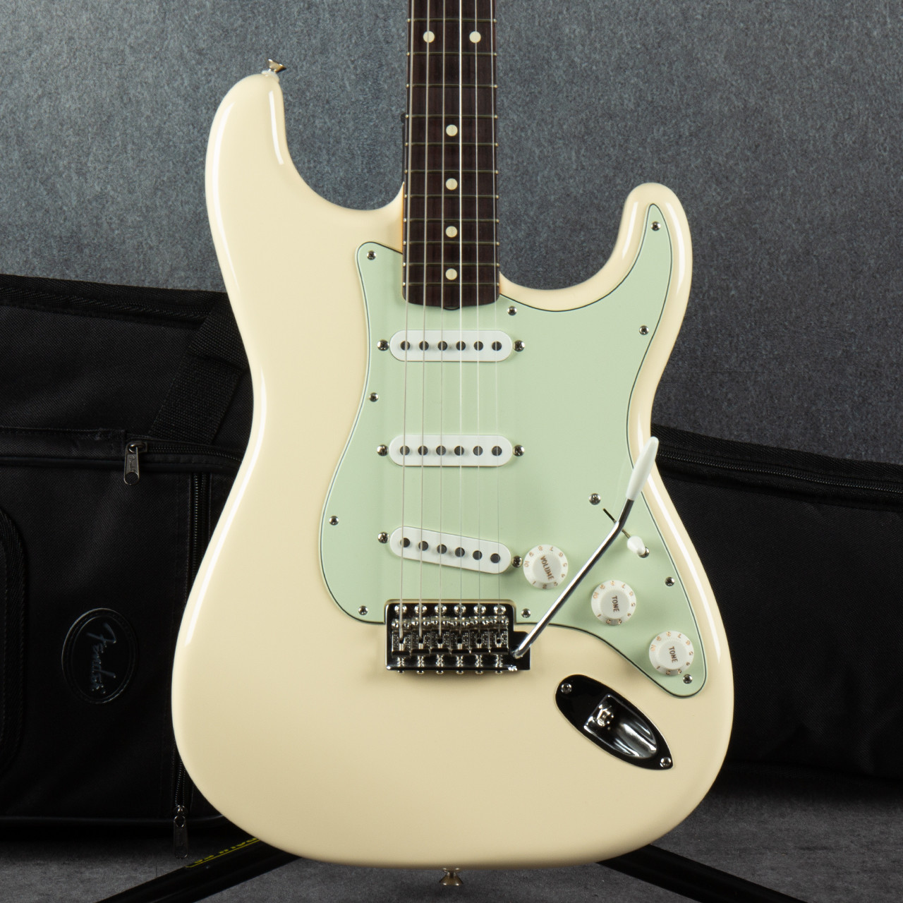 Fender Vintera II 60s Stratocaster Olympic White 2nd Hand | Rich