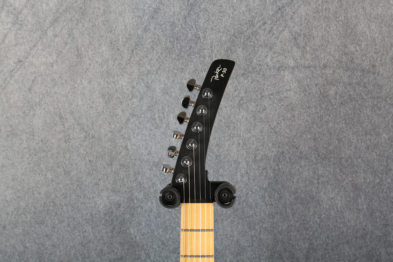 Parker P-30 Electric Guitar Blue 2nd Hand | Rich Tone Music