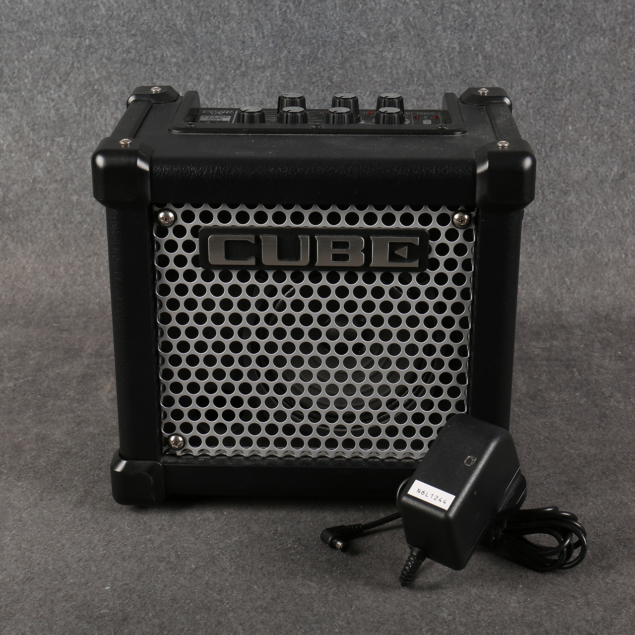 MICRO CUBE Guitar Amplifier[M-CUBE] ローランド マイクロキューブ