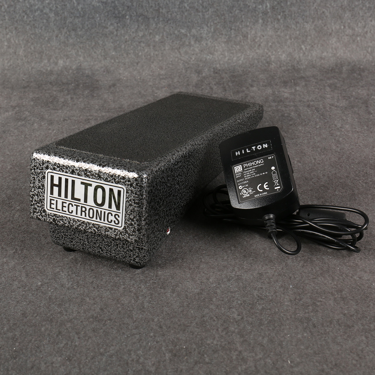 ギター Hilton Electronics Volume Pedal Standard Hilton Electronics Volume Pedal STANDARD 低 価格 通販