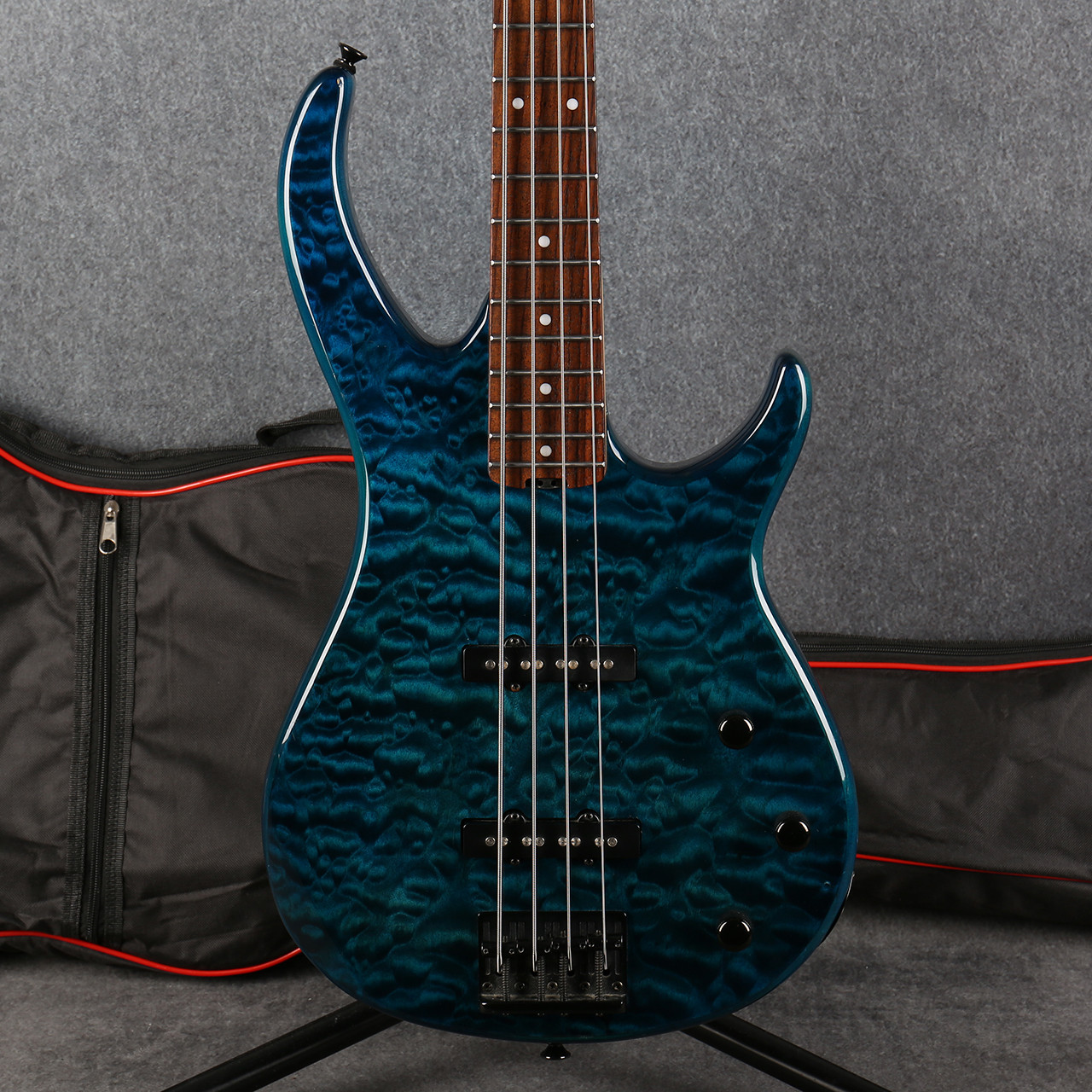 Peavey Millennium BXP Bass Trans Blue 2nd Hand | Rich Tone Music