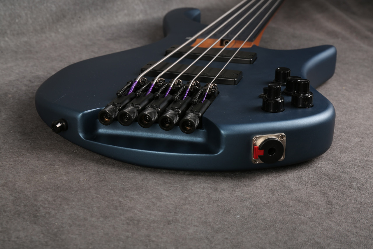 Ibanez EHB1005F-AOM Headless Fretless Bass Arctic Ocean Matte 2nd