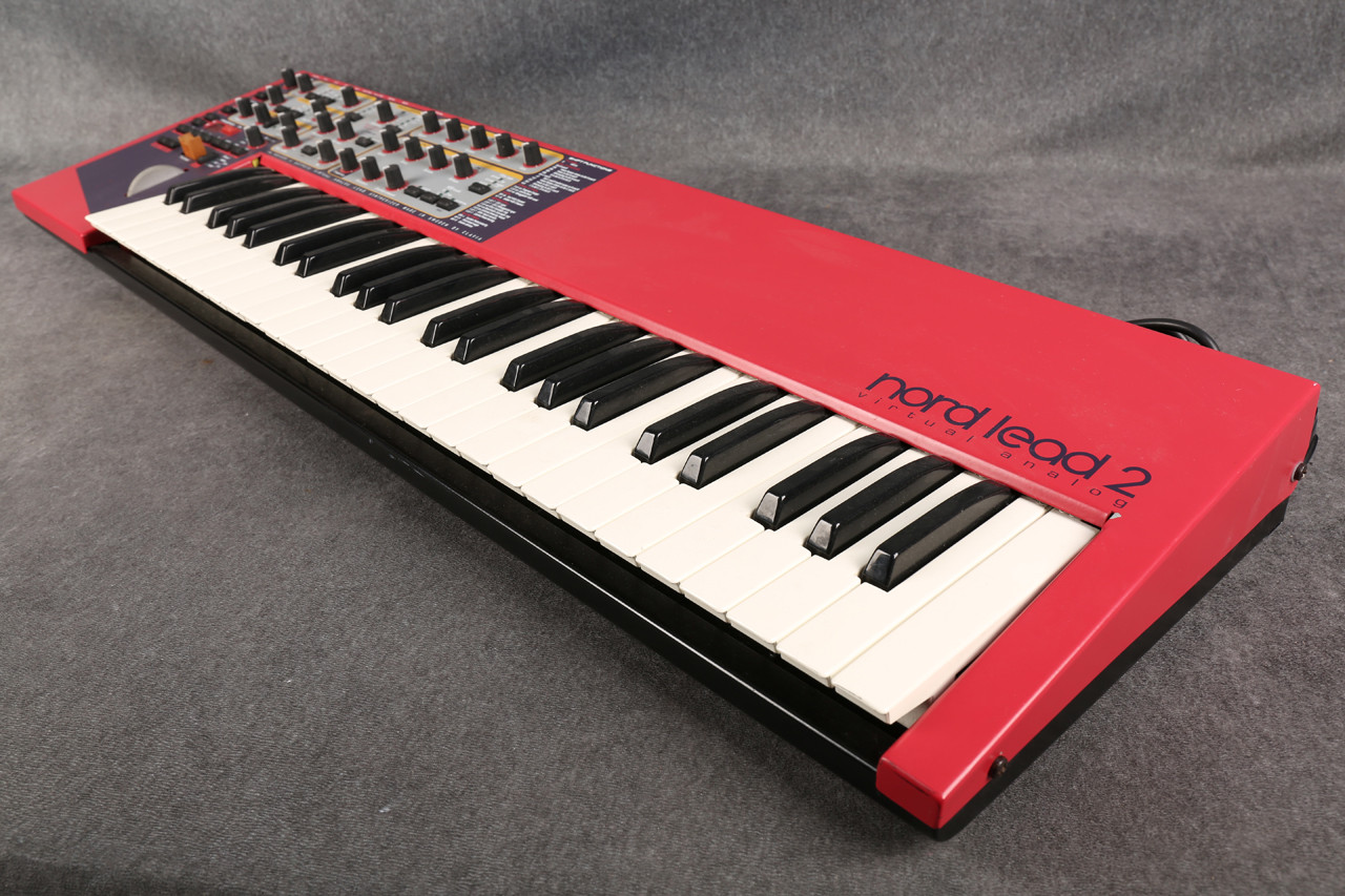 Nord Lead 2 Virtual Analog Synthesizer 2nd Hand | Rich Tone Music