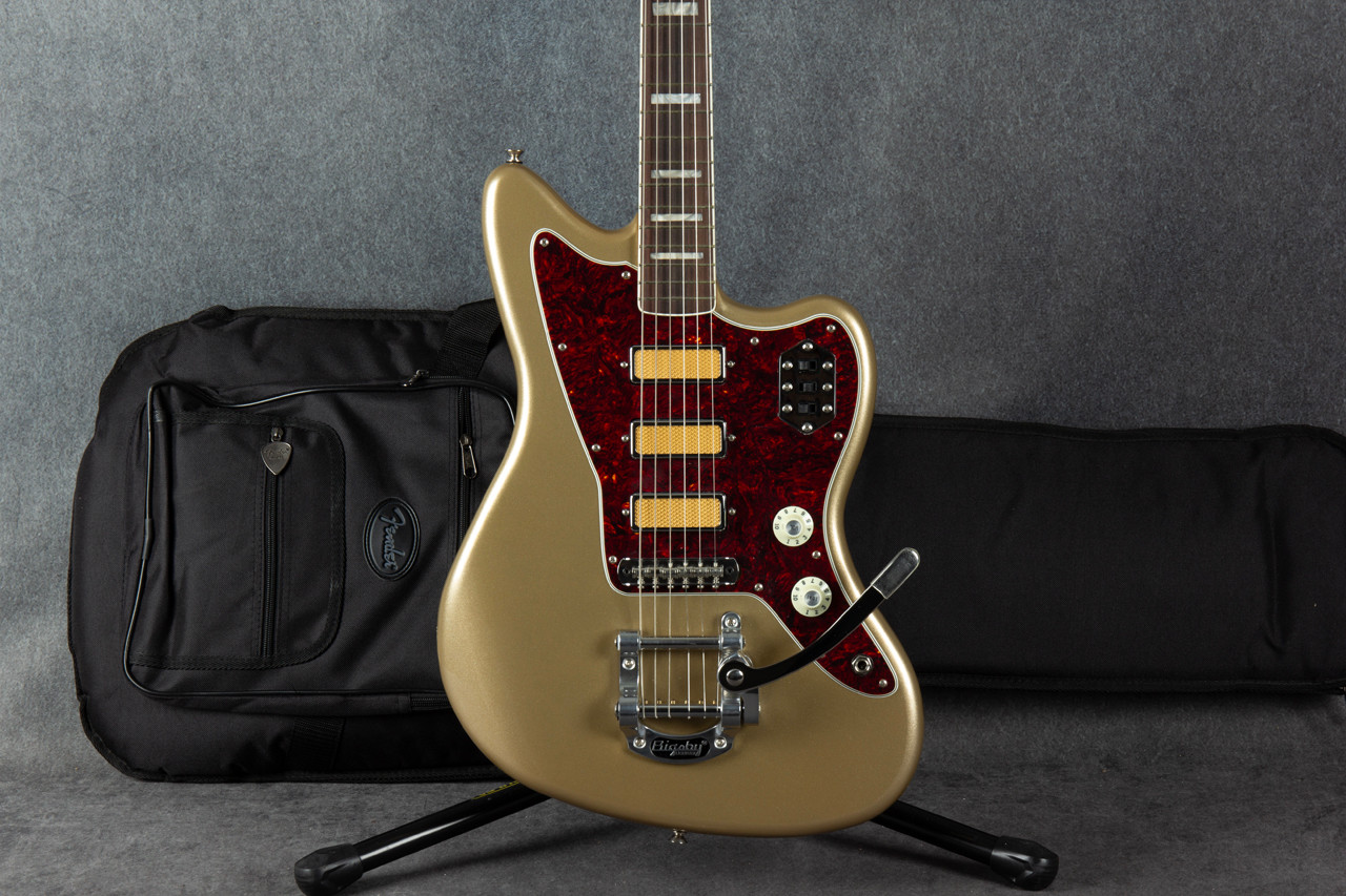 Fender Gold Foil Jazzmaster Shoreline Gold 2nd Hand | Rich Tone Music