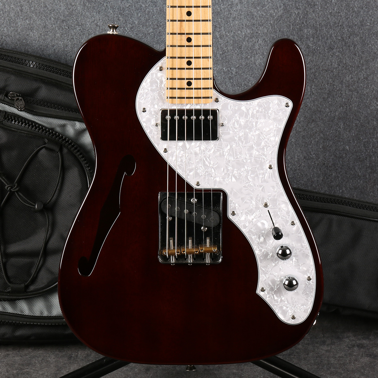 FGN Fujigen Neo Classic T Style Thinline Walnut 2nd Hand | Rich