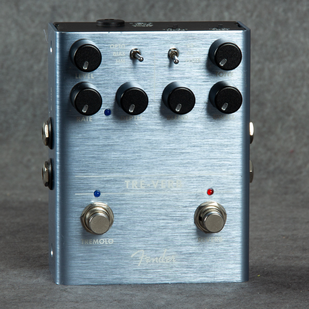 Fender TRE-VERB (tremolo & reverb) Fender Tre-Verb Digital w⁄Box