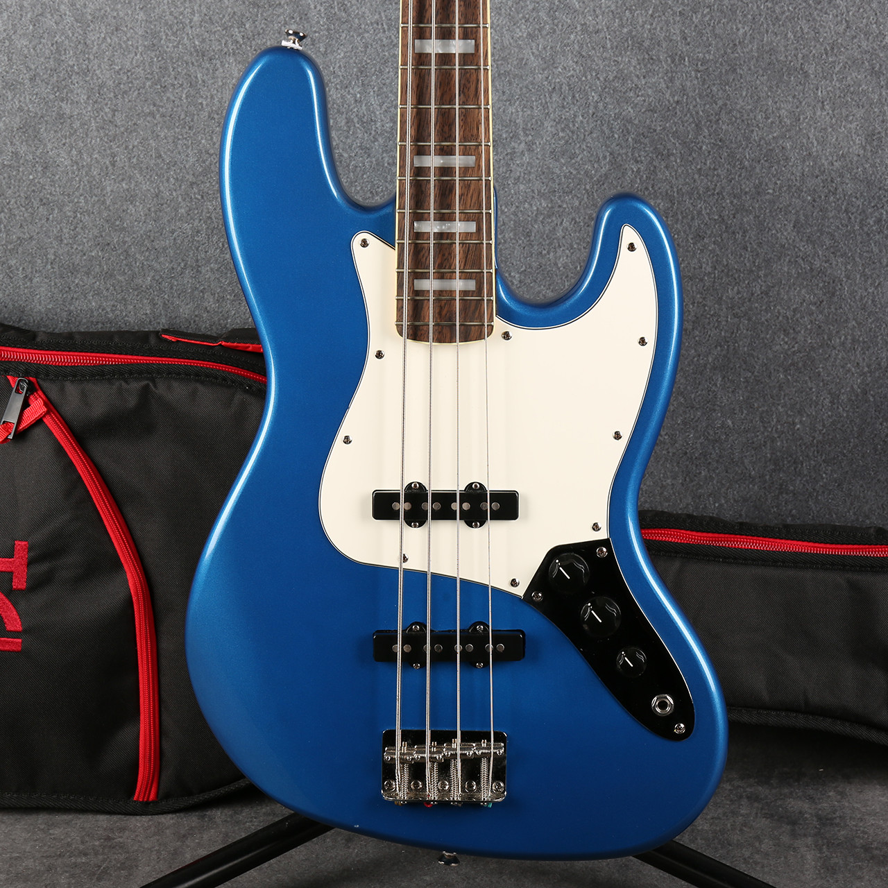 Store ホビー・楽器・アート Squier Classic Vibe Late '60s Jazz Bass