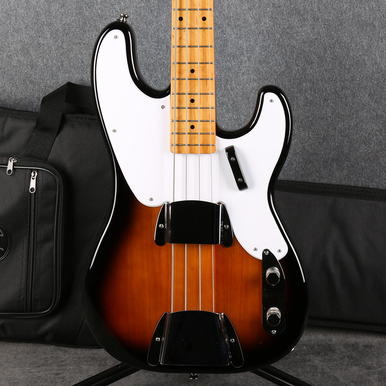 Squier Classic Vibe 50s Precision Bass 2 Tone Sunburst 2nd Hand