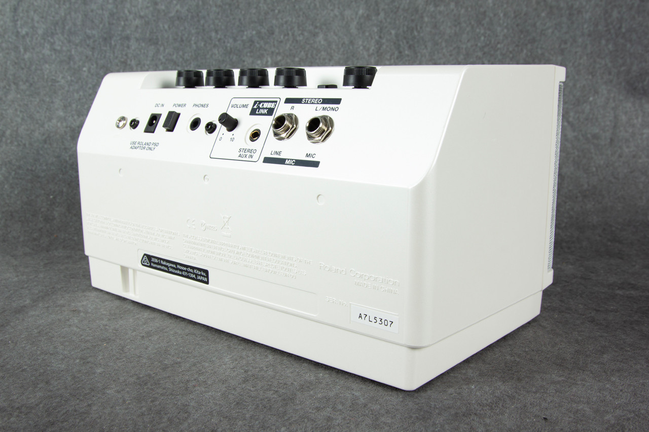 Roland Cube Lite Monitor 2nd Hand | Rich Tone Music
