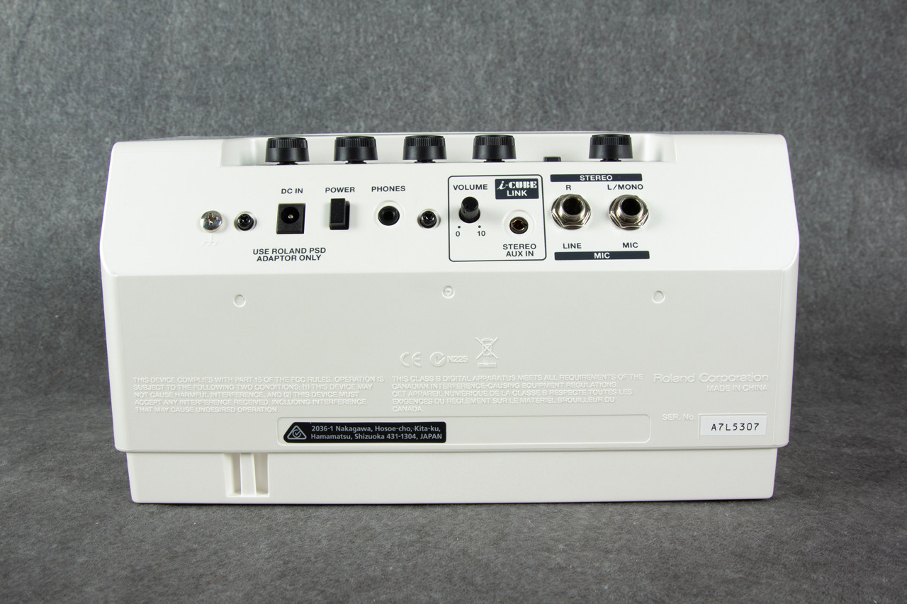 Roland Cube Lite Monitor 2nd Hand | Rich Tone Music