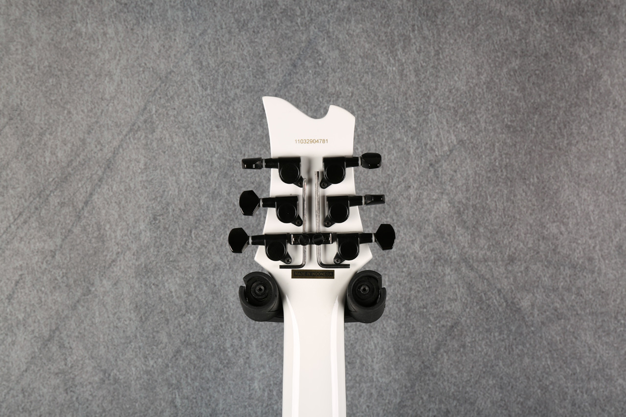 Kramer Assault 220 White 2nd Hand | Rich Tone Music